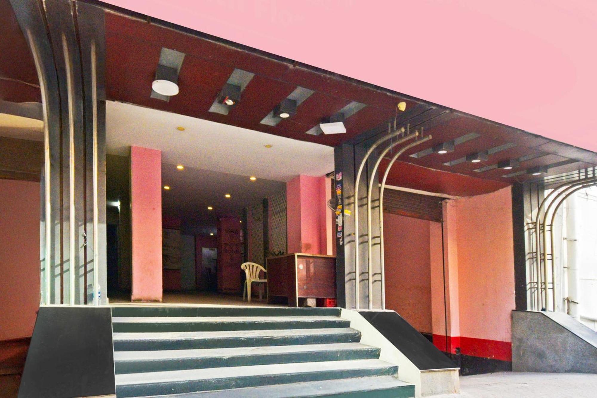 Super Townhouse Ameerpet Balkampet Road Hyderabad Exteriör bild