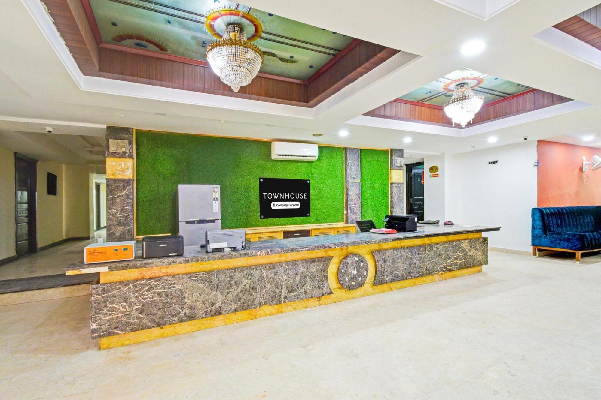 Super Townhouse Ameerpet Balkampet Road Hyderabad Exteriör bild